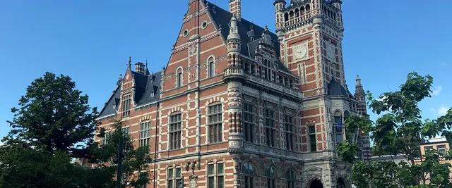 The former town hall of Borgerhout, now the district house, on the Moorkensplein
