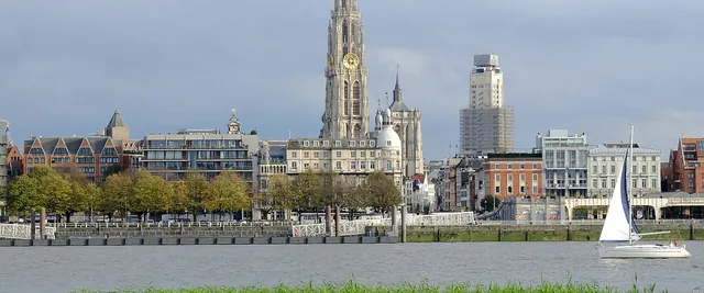 Antwerp skyline with the Cathedral of Our Lady and the Boerentoren, seen across the Scheldt from Linkeroever